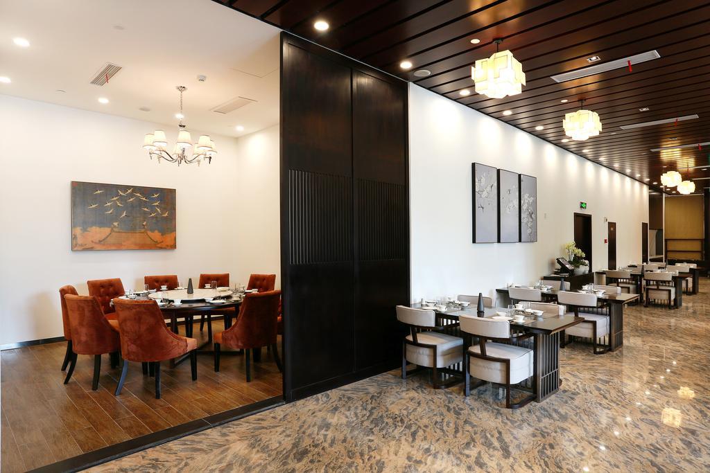 Benjoy Hotel - Jinqiao Branch Shanghai Exteriör bild