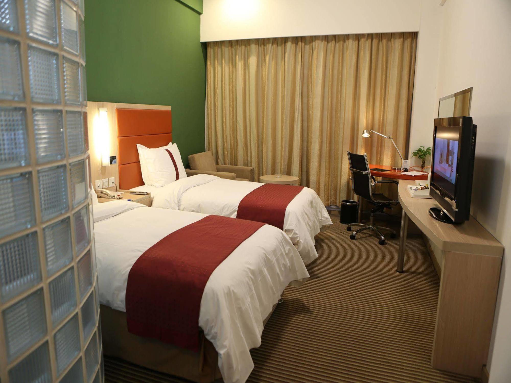 Benjoy Hotel - Jinqiao Branch Shanghai Exteriör bild