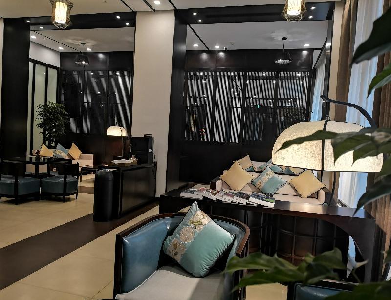 Benjoy Hotel - Jinqiao Branch Shanghai Exteriör bild